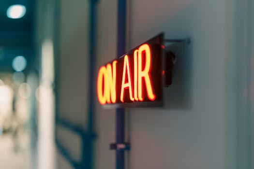 Jak Live Dealer Zvyšuje Autenticitu a Důvěru v Online Kasinech